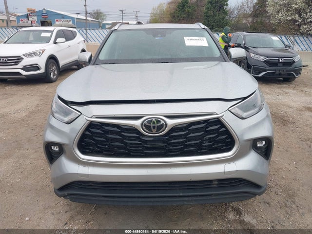 Aukcja sprzedaży 2021 Toyota Highlander Xle, vin: 5TDGZRBHXMS555133, numer aukcji: 44860864