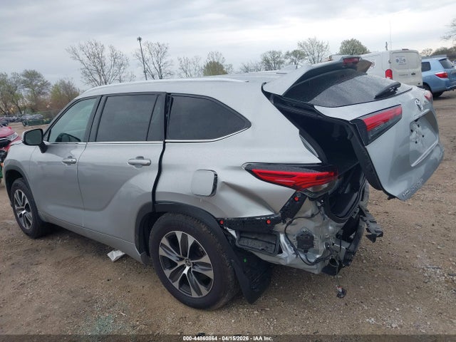 Aukcja sprzedaży 2021 Toyota Highlander Xle, vin: 5TDGZRBHXMS555133, numer aukcji: 44860864