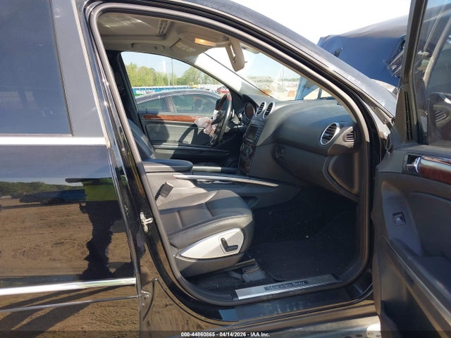 Продажа на аукционе авто 2011 Mercedes-benz Ml 550 4matic, vin: 4JGBB7CB5BA655885, номер лота: 44860865