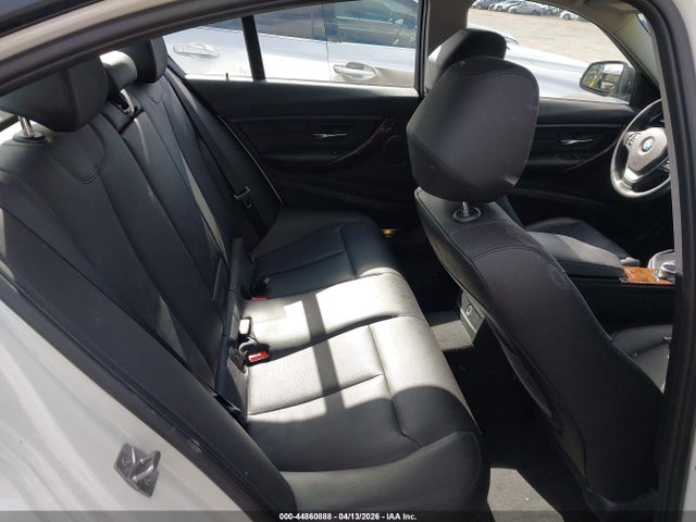 WBA3C1C5XEK114940 BMW 328I