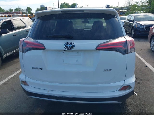 Aukcja sprzedaży 2018 Toyota Rav4 Xle, vin: JTMWFREV8JJ167493, numer aukcji: 44860889