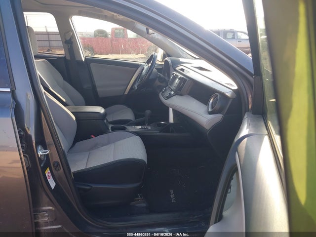 Aukcja sprzedaży 2018 Toyota Rav4 Xle, vin: JTMWFREV5JJ732749, numer aukcji: 44860891