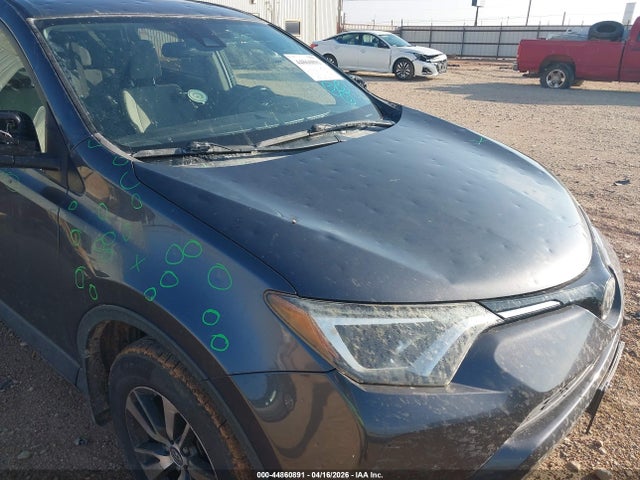 Aukcja sprzedaży 2018 Toyota Rav4 Xle, vin: JTMWFREV5JJ732749, numer aukcji: 44860891