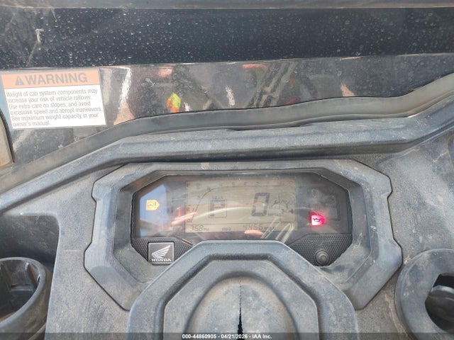 44860905 :رقم المزاد ، 1HFVE0407L4401002 vin ، 2020 Honda Sxs1000 M5 مزاد بيع