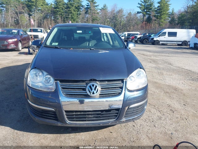 44860917 :رقم المزاد ، 3VWRX7AJXAM148266 vin ، 2010 Volkswagen Jetta Limited Edition مزاد بيع