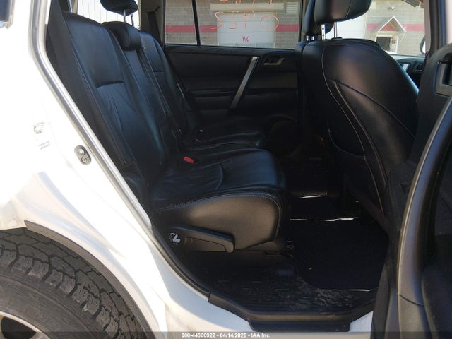 2011 Toyota Highlander Se V6 მანქანა იყიდება აუქციონზე, vin: 5TDBK3EH9BS091269, აუქციონის ნომერი: 44860922