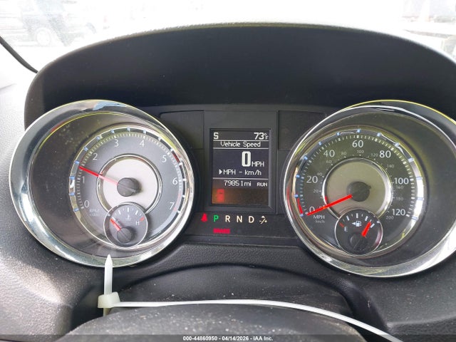 2014 Chrysler Town & Country Touring მანქანა იყიდება აუქციონზე, vin: 2C4RC1BG9ER124960, აუქციონის ნომერი: 44860950