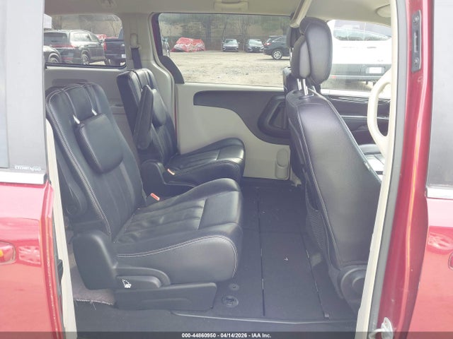 2014 Chrysler Town & Country Touring მანქანა იყიდება აუქციონზე, vin: 2C4RC1BG9ER124960, აუქციონის ნომერი: 44860950