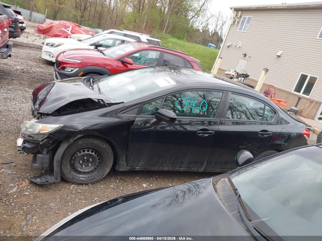 44860960 :رقم المزاد ، 19XFB2F50FE289190 vin ، 2015 Honda Civic Lx مزاد بيع