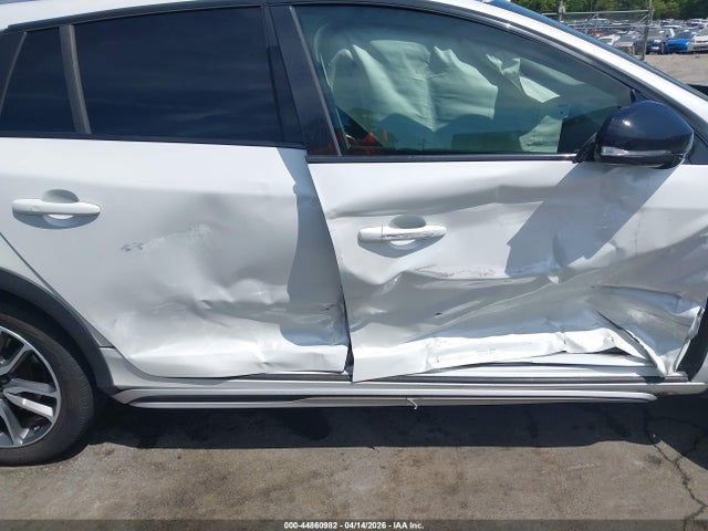44860982 :رقم المزاد ، YV440MWM9H1036453 vin ، 2017 Volvo V60 Cross Country T5 Platinum مزاد بيع