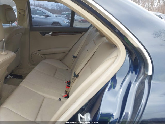 2011 MERCEDES-BENZ C 300 WDDGF8BB9BR134164 Photo 7