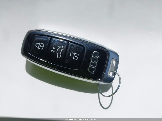 2023 Audi Q7 Premium Plus 45 Tfsi Quattro Tiptronic მანქანა იყიდება აუქციონზე, vin: WA1LCBF72PD019425, აუქციონის ნომერი: 44860992