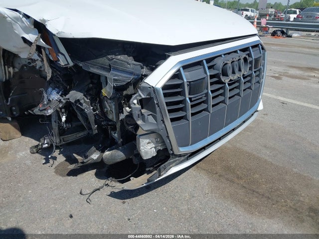 2023 Audi Q7 Premium Plus 45 Tfsi Quattro Tiptronic მანქანა იყიდება აუქციონზე, vin: WA1LCBF72PD019425, აუქციონის ნომერი: 44860992
