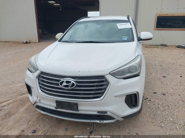 KM8SM4HF7HU220667 Hyundai Santa Fe Se