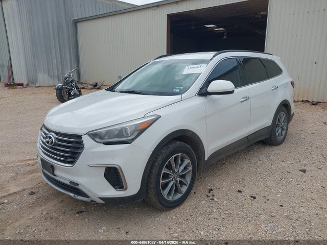 KM8SM4HF7HU220667 Hyundai Santa Fe Se