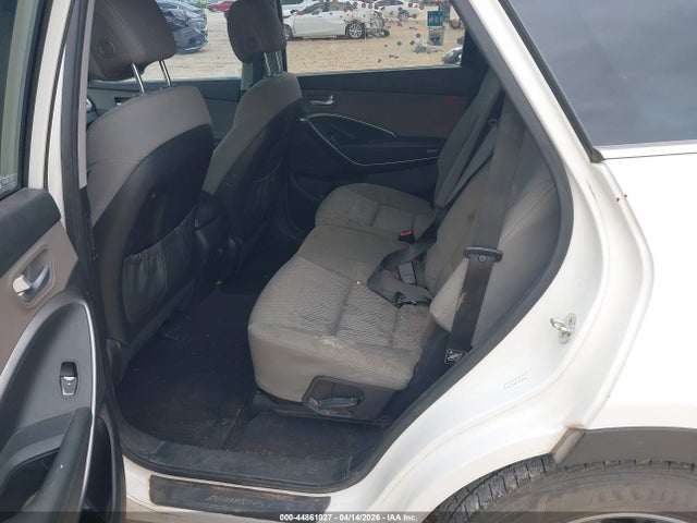 KM8SM4HF7HU220667 Hyundai Santa Fe Se