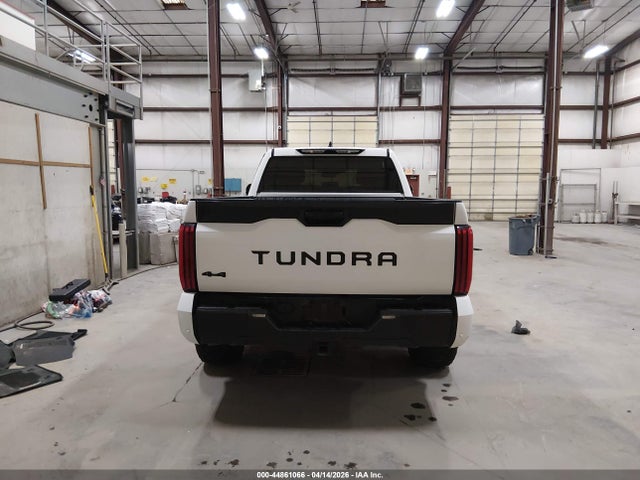 Aukcja sprzedaży 2022 Toyota Tundra Sr5, vin: 5TFLA5EC2NX001255, numer aukcji: 44861066