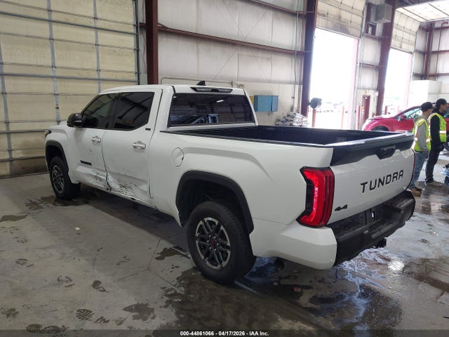 Aukcja sprzedaży 2022 Toyota Tundra Sr5, vin: 5TFLA5EC2NX001255, numer aukcji: 44861066