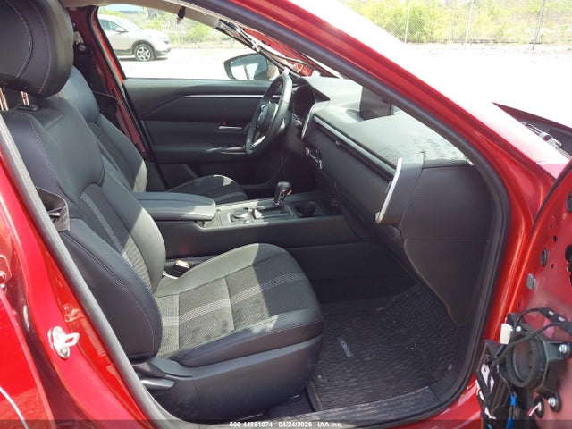 44861074 :رقم المزاد ، 7MMVABDM2SN304870 vin ، 2025 Mazda Cx-50 2.5 S Premium Package مزاد بيع