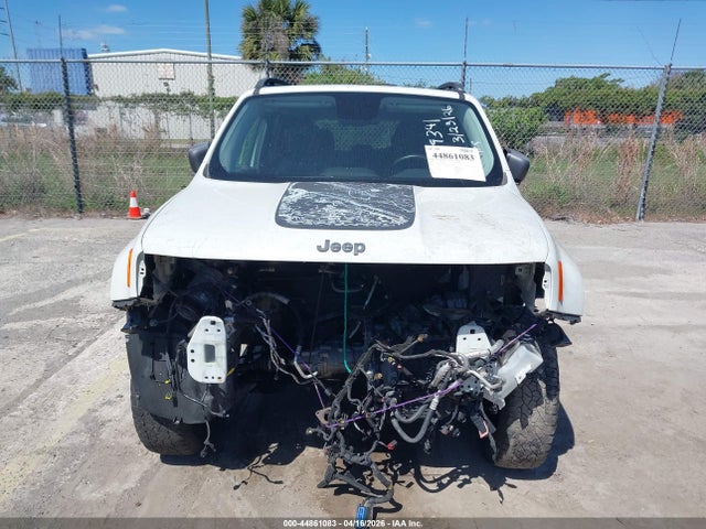 Aukcja sprzedaży 2017 Jeep Renegade Deserthawk 4x4, vin: ZACCJBCB1HPE89341, numer aukcji: 44861083