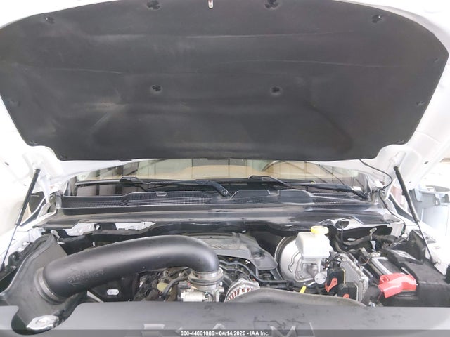 1C6SRFJT6NN120851 RAM 1500 Laramie 4x4 5&#039;7 Box