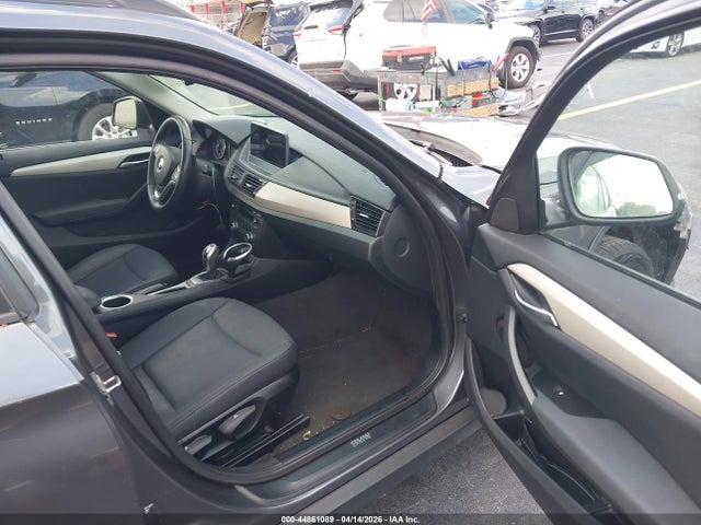 Продаж на аукціоні авто 2015 Bmw X1 Xdrive28i, vin: WBAVL1C54FVY27843, номер лоту: 44861089