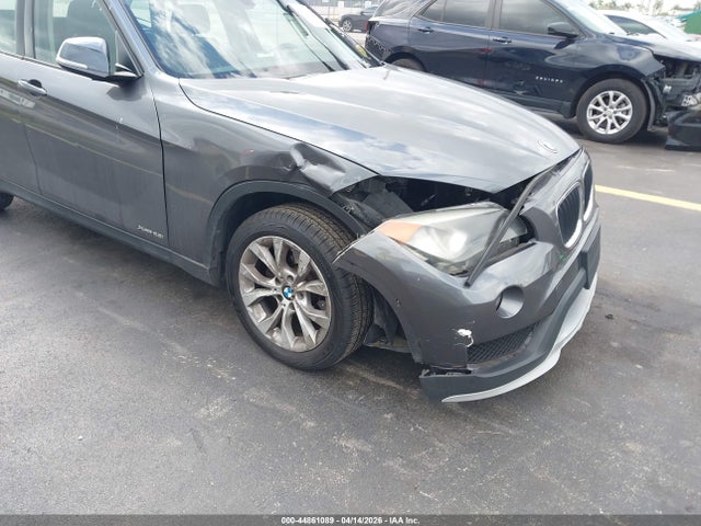 Продаж на аукціоні авто 2015 Bmw X1 Xdrive28i, vin: WBAVL1C54FVY27843, номер лоту: 44861089