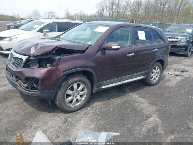 Auction sale of the 2011 Kia Sorento Lx, vin: 5XYKT3A15BG182090, lot number: 44861123