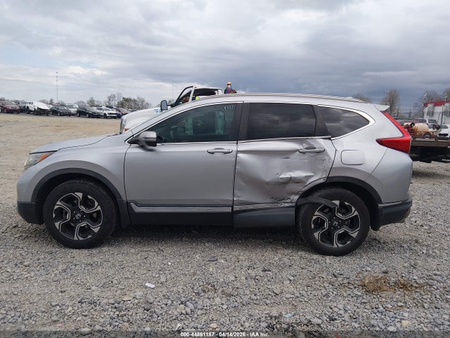 44861187 :رقم المزاد ، 7FARW2H92JE065119 vin ، 2018 Honda Cr-v Touring مزاد بيع