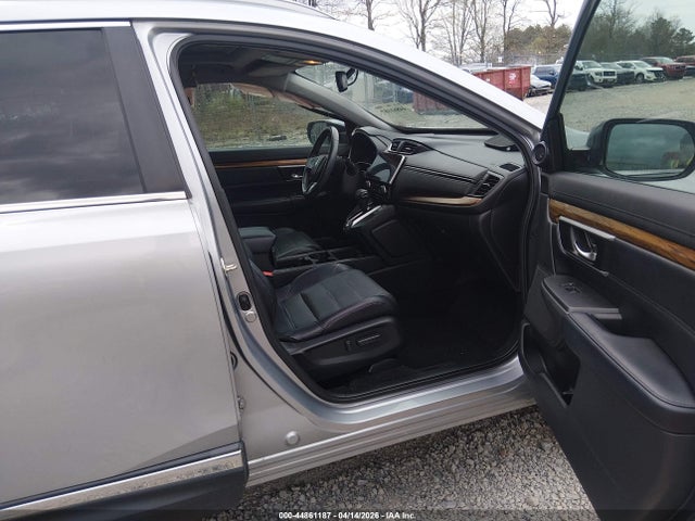 44861187 :رقم المزاد ، 7FARW2H92JE065119 vin ، 2018 Honda Cr-v Touring مزاد بيع