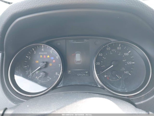 Продажа на аукционе авто 2017 Nissan Rogue S, vin: KNMAT2MT0HP546652, номер лота: 44861219