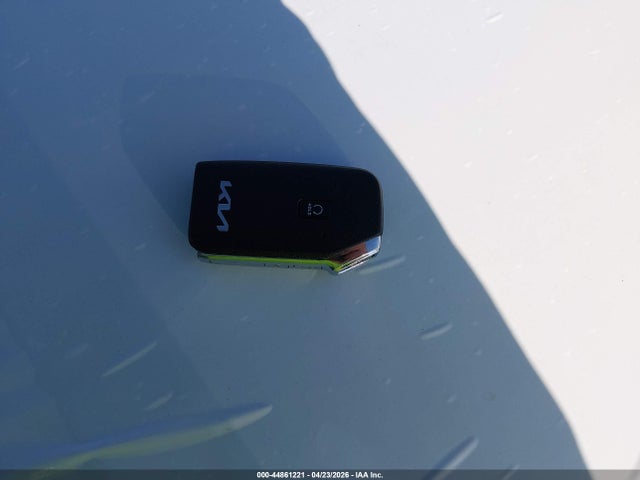 Продажа на аукционе авто 2023 Kia Soul Gt-line, vin: KNDJ53AU1P7849693, номер лота: 44861221