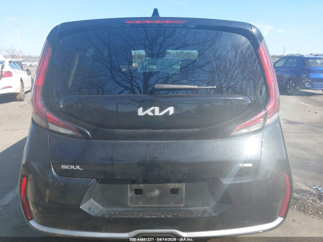 Продажа на аукционе авто 2023 Kia Soul Gt-line, vin: KNDJ53AU1P7849693, номер лота: 44861221