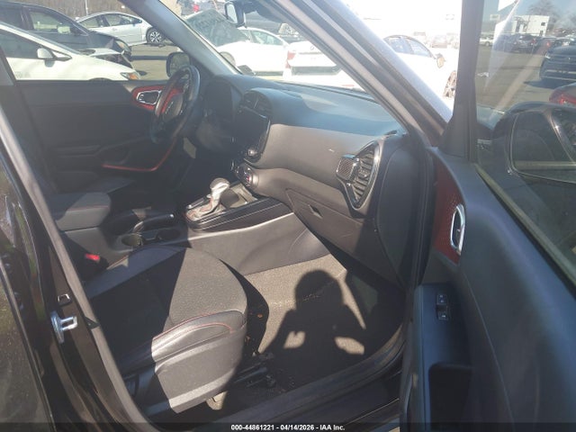 Продажа на аукционе авто 2023 Kia Soul Gt-line, vin: KNDJ53AU1P7849693, номер лота: 44861221