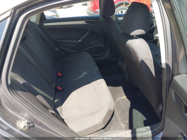 2018 Volkswagen Passat 2.0t R-line/2.0t S მანქანა იყიდება აუქციონზე, vin: 1VWAA7A33JC051475, აუქციონის ნომერი: 44861222