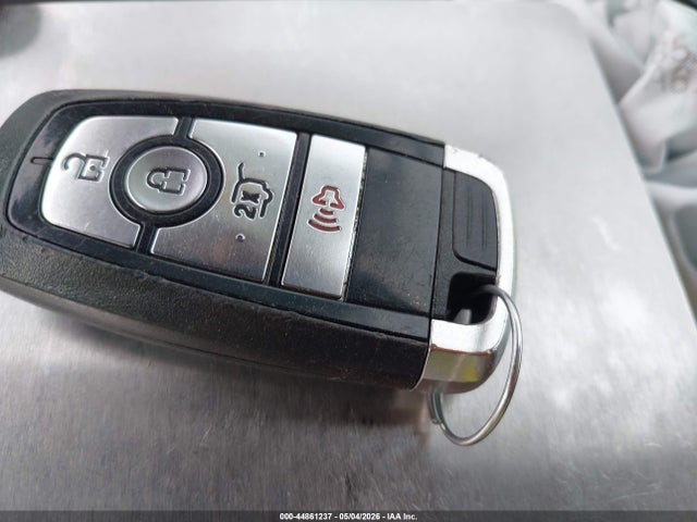 44861237 :رقم المزاد ، 1FMCU0G63MUA22953 vin ، 2021 Ford Escape Se مزاد بيع