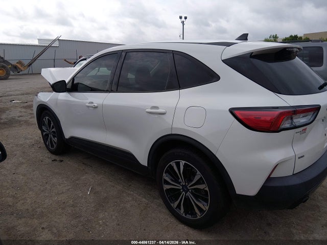 44861237 :رقم المزاد ، 1FMCU0G63MUA22953 vin ، 2021 Ford Escape Se مزاد بيع