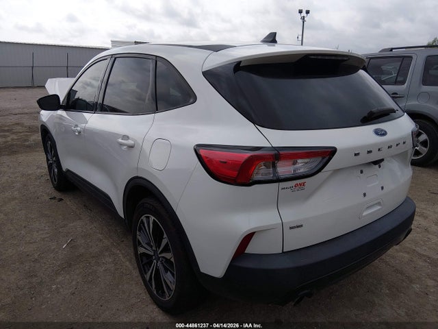 44861237 :رقم المزاد ، 1FMCU0G63MUA22953 vin ، 2021 Ford Escape Se مزاد بيع