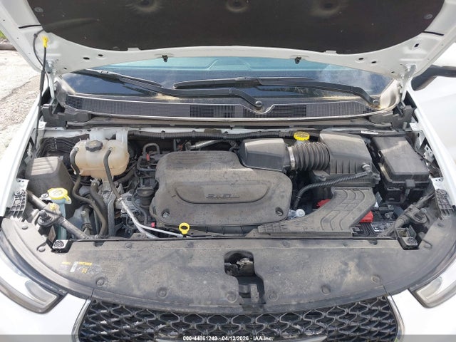 2023 CHRYSLER PACIFICA 2C4RC1BG3PR566913 Photo 9