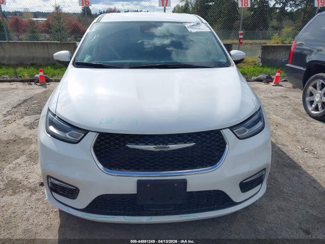 Продаж на аукціоні авто 2023 Chrysler Pacifica Touring L, vin: 2C4RC1BG3PR566913, номер лоту: 44861249