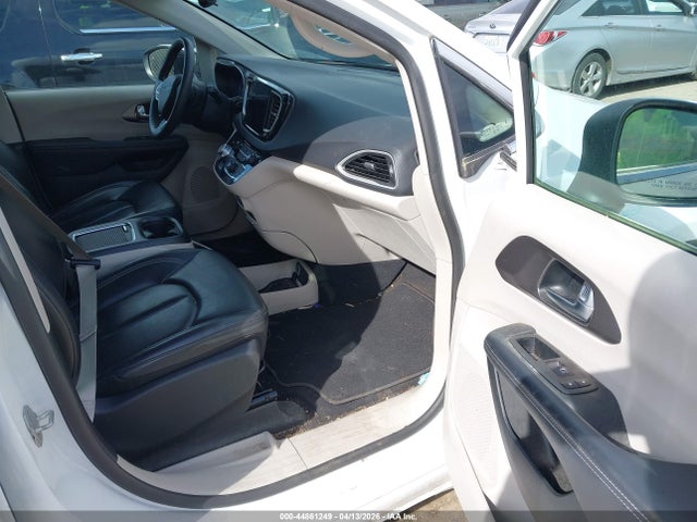 2023 CHRYSLER PACIFICA 2C4RC1BG3PR566913 Photo 4