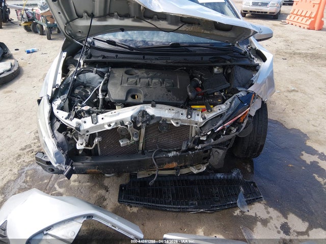 5YFBURHE7KP938250 Toyota COROLLA LE