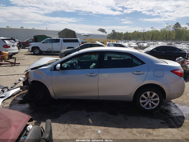 5YFBURHE7KP938250 Toyota COROLLA LE