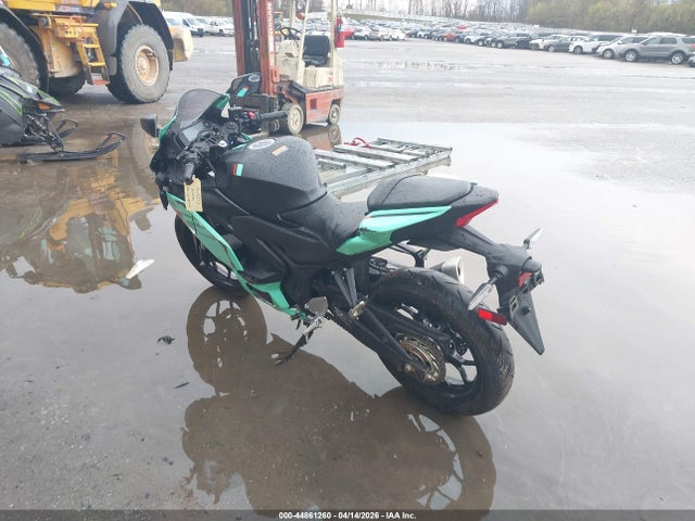 MH3RH25E4TK006281 Yamaha Yfz320 A