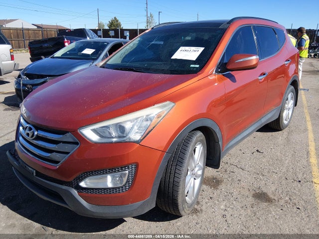 Продаж на аукціоні авто 2014 Hyundai Santa Fe Sport 2.0l Turbo, vin: 5XYZWDLA8EG139795, номер лоту: 44861289