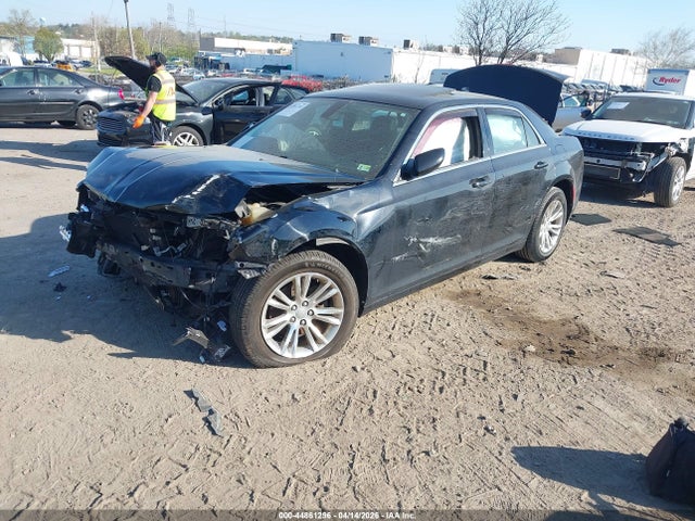 Aukcja sprzedaży 2019 Chrysler 300 Touring L, vin: 2C3CCAAG8KH675992, numer aukcji: 44861296
