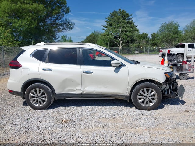 44861299 :رقم المزاد ، KNMAT2MT6JP531899 vin ، 2018 Nissan Rogue Sv مزاد بيع