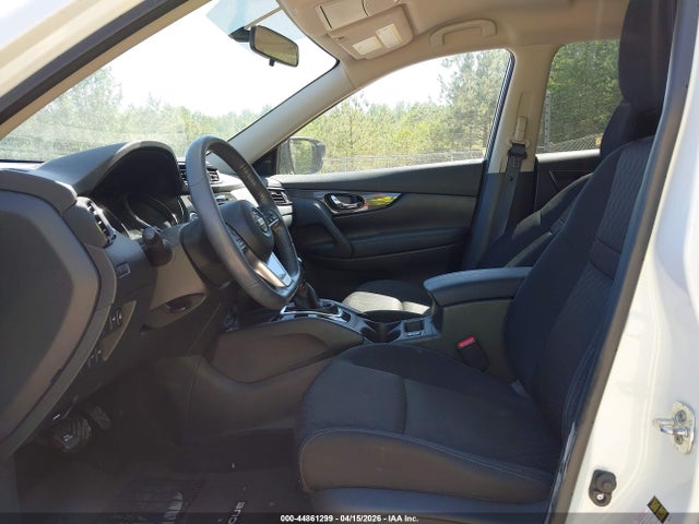 44861299 :رقم المزاد ، KNMAT2MT6JP531899 vin ، 2018 Nissan Rogue Sv مزاد بيع