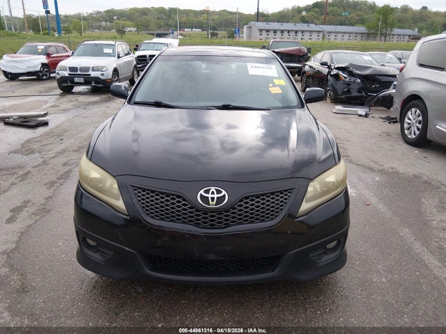 44861316 :رقم المزاد ، 4T1BF3EK3BU662181 vin ، 2011 Toyota Camry Se مزاد بيع