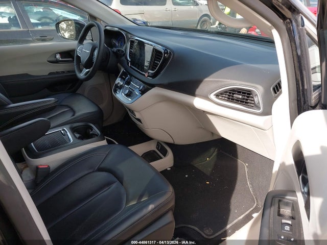 2024 CHRYSLER PACIFICA 2C4RC1BG0RR149526 Photo 4
